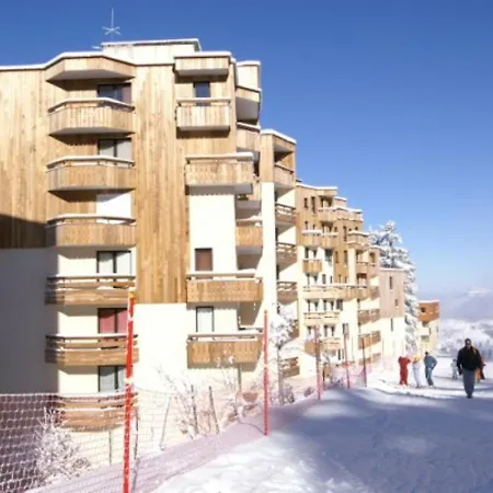 Appartement Au Pied Des Pistes, 2 Pièces - Fr-1-557-47 Les Adrets